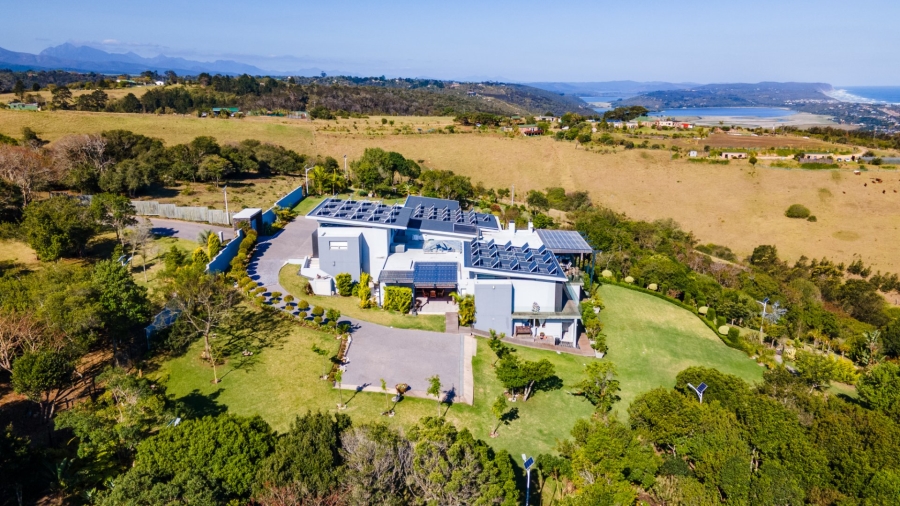 5 Bedroom Property for Sale in Wilderness Heights Western Cape